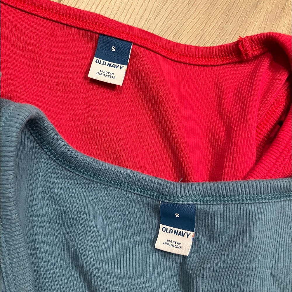 Old Navy Red and Blue Tops - Picture 2 of 3